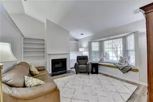 11120 Abbotts Station Dr, Johns Creek, GA 30097 - Photo 4