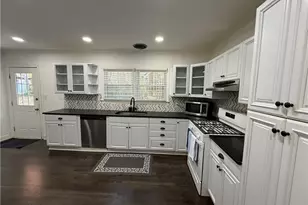 1140 Goodwin Pl NE, Atlanta, GA 30319 - Photo 10