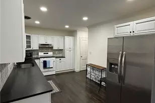 1140 Goodwin Pl NE, Atlanta, GA 30319 - Photo 14