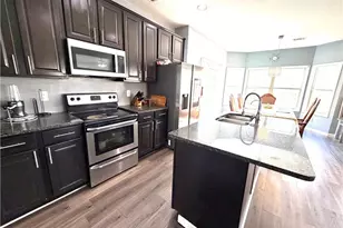 1302 Ida Woods Ln, Lawrenceville, GA 30045 - Photo 6