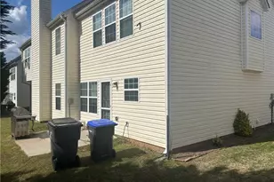 769 Roxholly Ln, Buford, GA 30518 - Photo 10