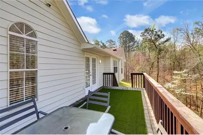 1020 Sycamore Summit, Sugar Hill, GA 30518 - Photo 4