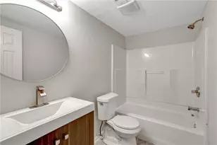 1020 Sycamore Summit, Sugar Hill, GA 30518 - Photo 8