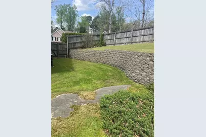 1147 Oakhurst Trail, Lawrenceville, GA 30043 - Photo 24