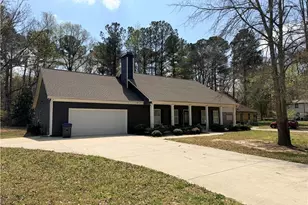 147 Zion Wood Rd, Loganville, GA 30052 - Photo 2