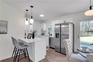 592 Linda Ln, Powder Springs, GA 30127 - Photo 10