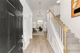 8000 Ashwell Ct, Woodstock, GA 30189 - Photo 4