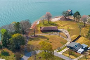 2237 Lake Ranch Ct, Gainesville, GA 30506 - Photo 2