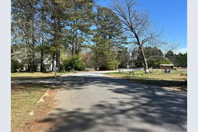 2701 Bethesda Court, Lawrenceville, GA 30044 - Photo 2