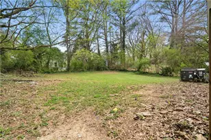 2246 Abner Pl NW, Atlanta, GA 30318 - Photo 18