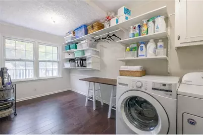 945 E Riverbend Drive SW, Lilburn, GA 30047 - Photo 18