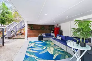 945 E Riverbend Dr SW, Lilburn, GA 30047 - Photo 28