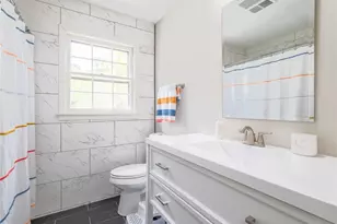 945 E Riverbend Dr SW, Lilburn, GA 30047 - Photo 26