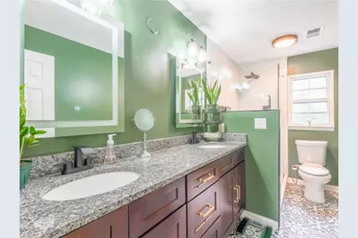 945 E Riverbend Drive SW, Lilburn, GA 30047 - Photo 22