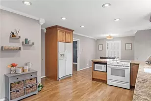 5513 N Peachtree Rd, Dunwoody, GA 30338 - Photo 16