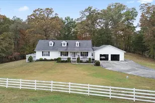 871 Robinson Rd, Chatsworth, GA 30705 - Photo 2