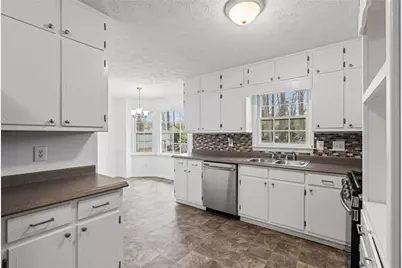 2293 Hidden Lane, Snellville, GA 30078 - Photo 22