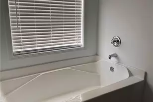 825 Stonehaven Rd SW, Atlanta, GA 30331 - Photo 20