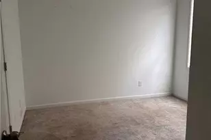 825 Stonehaven Rd SW, Atlanta, GA 30331 - Photo 12