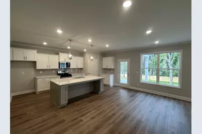 4862 White Street, Sugar Hill, GA 30518 - Photo 2