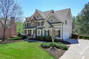 277 Lostwood Trail, Sugar Hill, GA 30518 - Photo 2