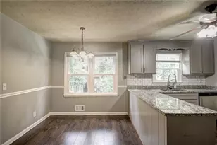 2450 Horseshoe Bend Rd SW, Marietta, GA 30064 - Photo 10