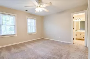 1015 Presidents Ln, Lawrenceville, GA 30043 - Photo 32