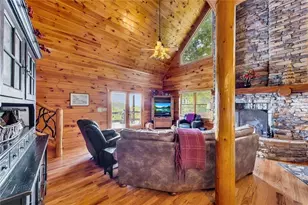 499 Raven Ridge Cir, Mineral Bluff, GA 30559 - Photo 8