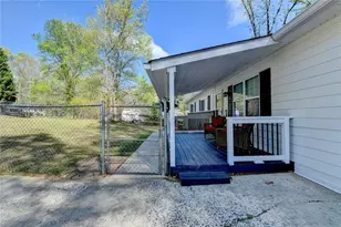 551 Oak Hills, Mableton, GA 30126 - Photo 4