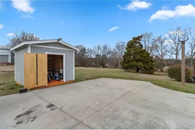 2984 Berry Road, Loganville, GA 30052 - Photo 60