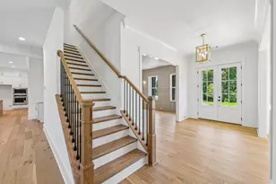 9155 Greenway Ct, Gainesville, GA 30506 - Photo 8