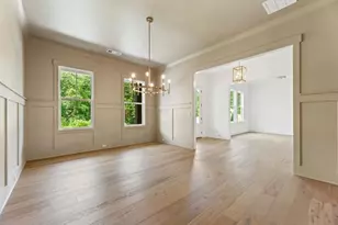 9155 Greenway Ct, Gainesville, GA 30506 - Photo 8