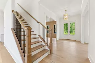 9155 Greenway Ct, Gainesville, GA 30506 - Photo 6