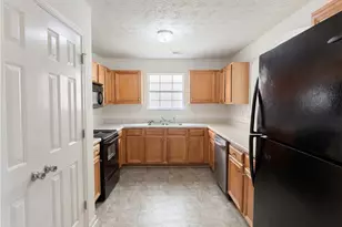 11241 Aliyah Dr, Hampton, GA 30228 - Photo 2