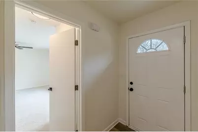 7498 Helms Court, Jonesboro, GA 30236 - Photo 6