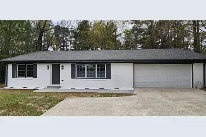 7498 Helms Court, Jonesboro, GA 30236 - Photo 2