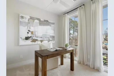 990 Bibbs Circle NW #32, Atlanta, GA 30318 - Photo 12