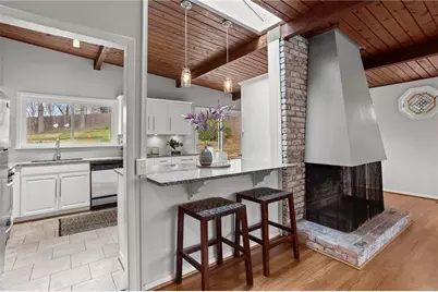 1696 Wawona Terrace NE, Brookhaven, GA 30319 - Photo 8