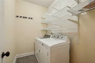 5577 Julian Pl, Atlanta, GA 30342 - Photo 26