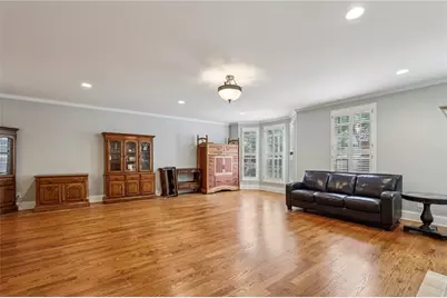 5577 Julian Place, Atlanta, GA 30342 - Photo 14