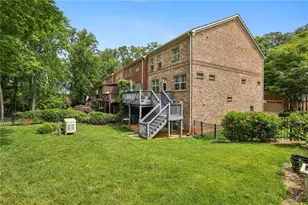 5577 Julian Pl, Atlanta, GA 30342 - Photo 30