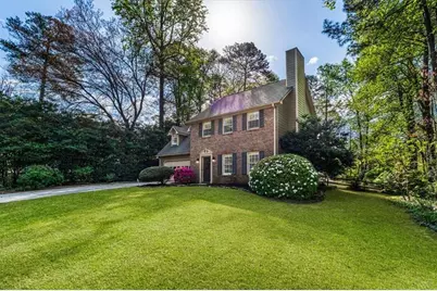 4212 Willow Walk SW, Lilburn, GA 30047 - Photo 2