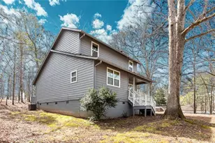 3824 Cannon Dr, Douglasville, GA 30135 - Photo 2