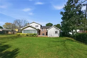 137 Bonnie Ln NW, Lilburn, GA 30047 - Photo 32