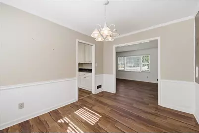 137 Bonnie Lane NW, Lilburn, GA 30047 - Photo 10