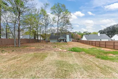 5780 Newberry Point Drive, Flowery Branch, GA 30542 - Photo 40