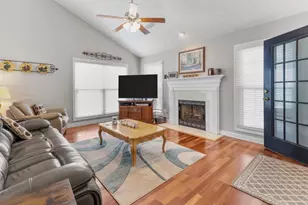 5780 Newberry Point Dr, Flowery Branch, GA 30542 - Photo 12