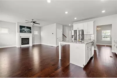 156 Adams Circle NE, Marietta, GA 30060 - Photo 4