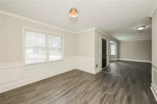 902 Hickory Nut Ln, Lawrenceville, GA 30043 - Photo 8