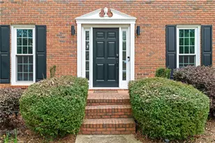 2859 Creek Ct SW, Marietta, GA 30008 - Photo 4